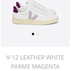 Veja V-12 Prime magenta